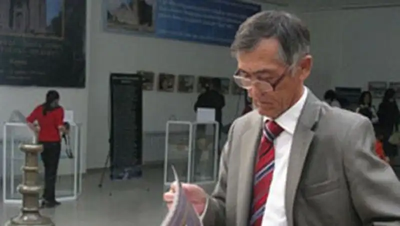 Казахстан представляет значительный интерес для туристов - М. Садыкбек