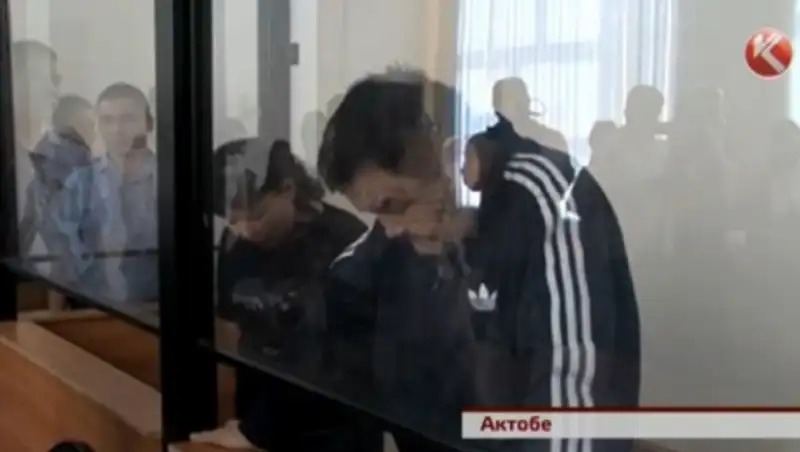 В Актобе осудили полицейских, которые украли 45 миллионов