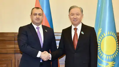 Мажилис, встреча, Парламент, фото - Новости Zakon.kz от 22.11.2021 15:00