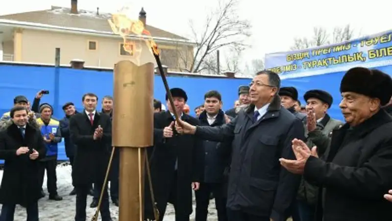 Сайрамда бір мың отбасы көгілдір отынға қол жеткізді