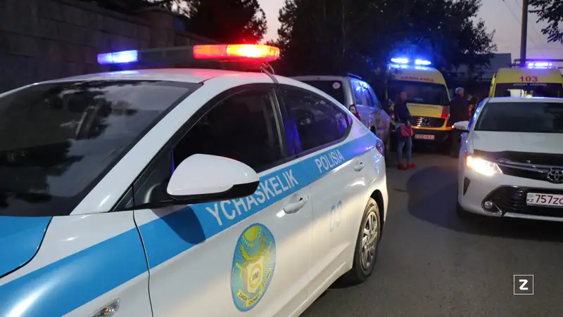 На съемной квартире в Шымкенте зарезали девушку