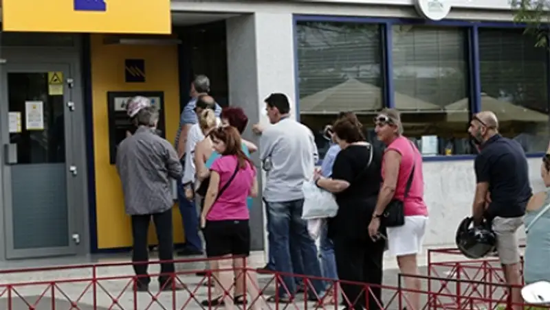 Банки Европы за день потеряли 50 миллиардов евро из-за Греции