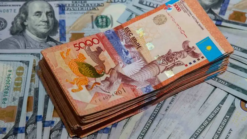 Тенге резко укрепился на торгах 15 февраля