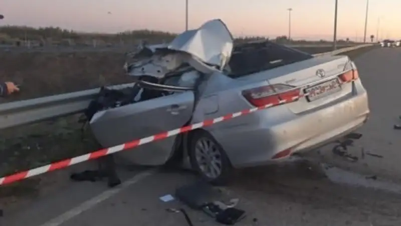Машина всмятку, двое погибших. ДТП произошло в Нур-Султане