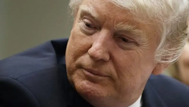 Сотрудники разведслужб США утаивают от Трампа секретные данные