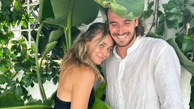 Стефанос Циципас и Паула Бадоса опубликовали фото с романтического путешествия , фото - Новости Zakon.kz от 18.07.2023 11:49