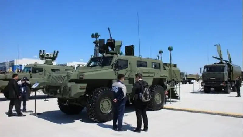 Казахстан представил миру военные машины «Арлан» со 100% казсодержанием