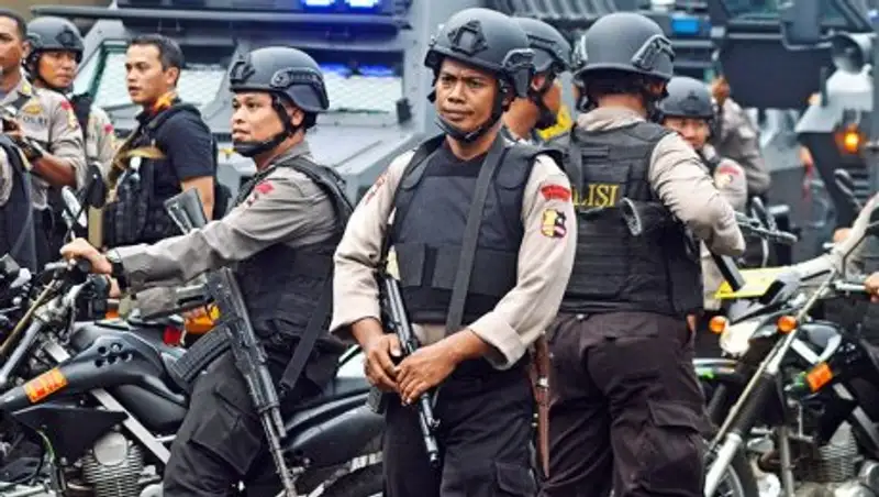 Полиция Индонезии усиливает меры безопасности на Бали после информации о терактах