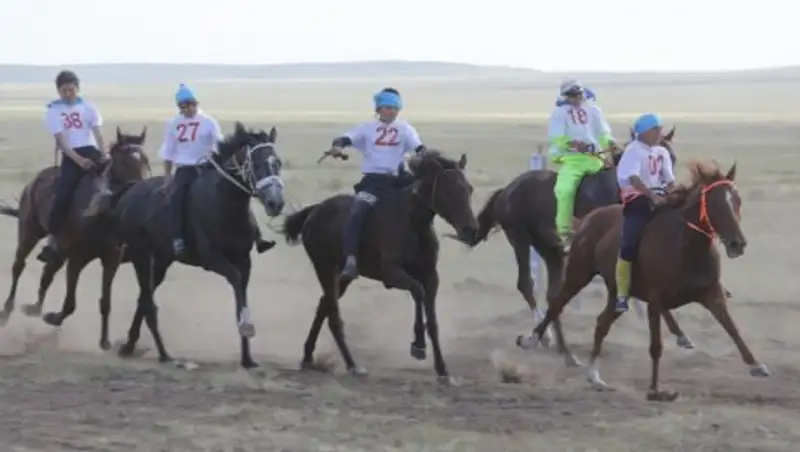 Порядка 20 тысяч человек посетили мероприятия к 350-летию Бухар жырау в Карагандинской области