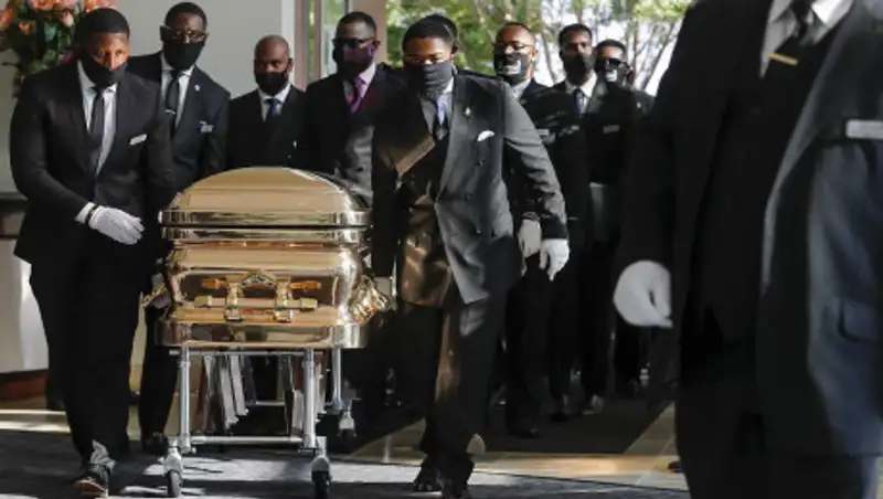 Прошли похороны Джорджа Флойда
