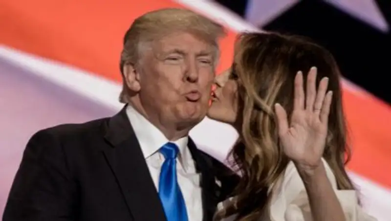 Трамп пообещал подать в суд на женщин, обвинивших его в домогательствах