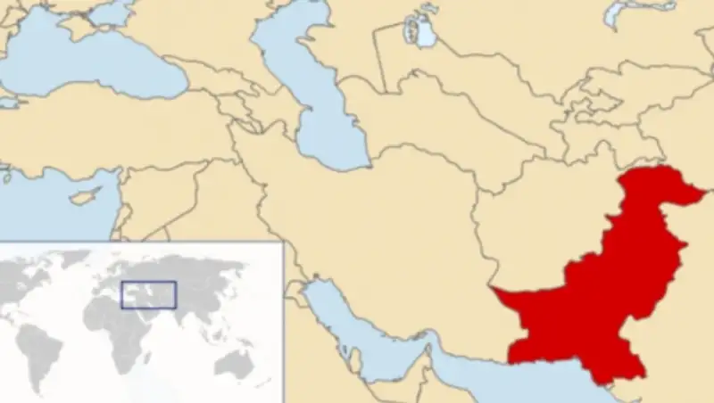 В Пакистане разбился вертолет с иностранными дипломатами