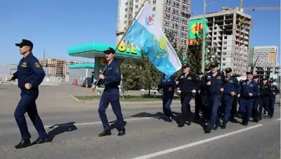военные, фото - Новости Zakon.kz от 30.04.2022 15:05
