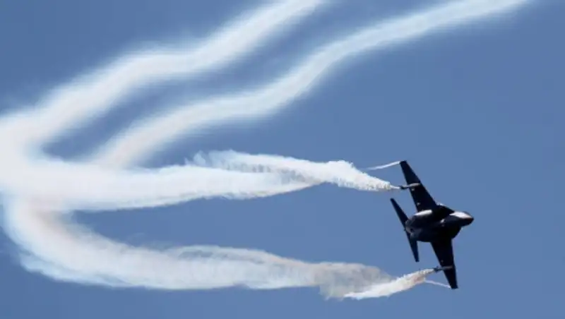 В Индонезии потерпел крушение учебный самолет