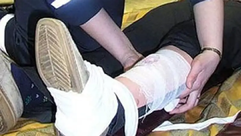 В Павлодаре универсальные полицейские научились оказывать первую медицинскую помощь, фото - Новости Zakon.kz от 20.11.2013 21:04