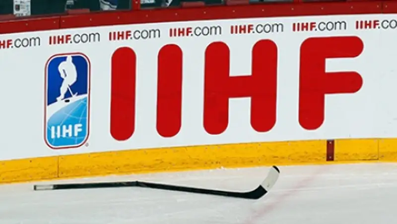 ФХР оштрафована на 74 тысячи евро за уход хоккеистов перед гимном Канады