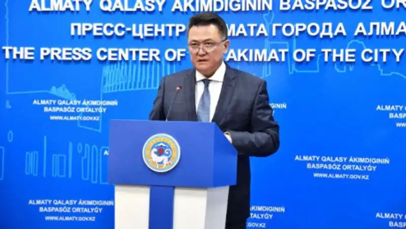 Сколько человек находится на карантине в Алматы