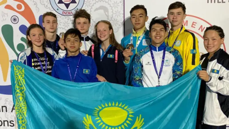 Казахстанцы взяли еще четыре медали на юношеском ЧА по водным видам спорта