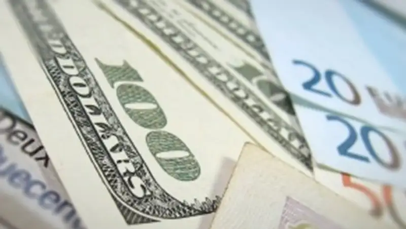 Тенге продолжает укрепляться