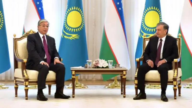 Торговля с Узбекистаном будет увеличиваться – экономист о визите Токаева в Ташкент