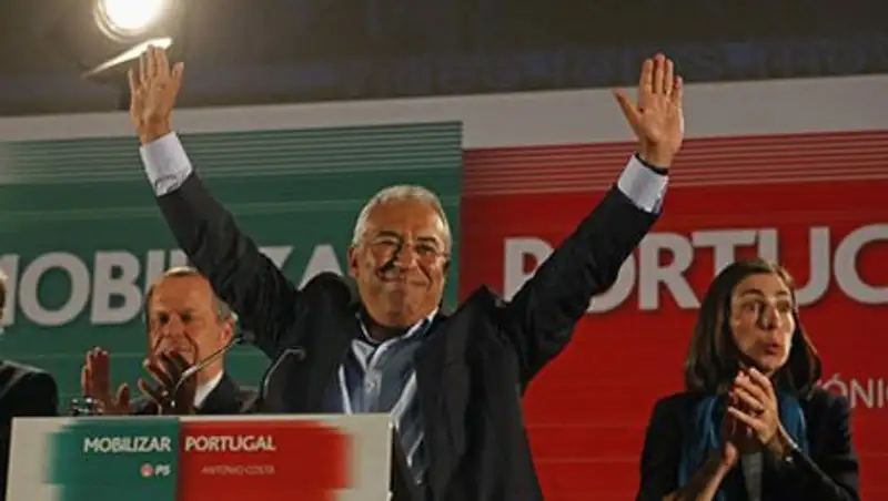Оппозиционную партию Португалии возглавил мэр Лиссабона