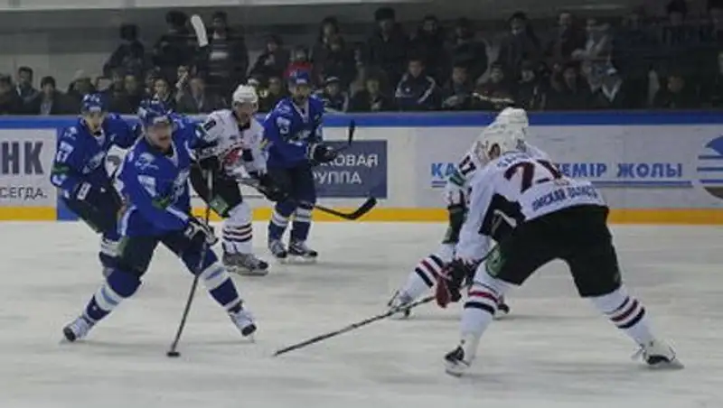 ХК «Барыс» проиграл омскому «Авангарду» в финале Кубка Президента Казахстана