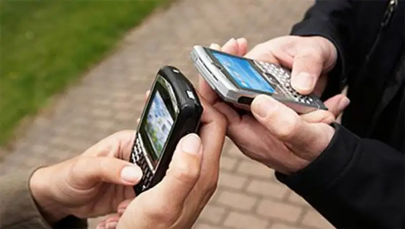 Суд оштрафовал Kcell на 16 млрд тенге по иску АЗК, компания намерена обжаловать решение