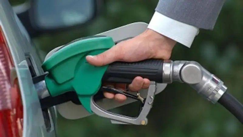 Информацию о дефиците нефтепродуктов пояснили в КМГ