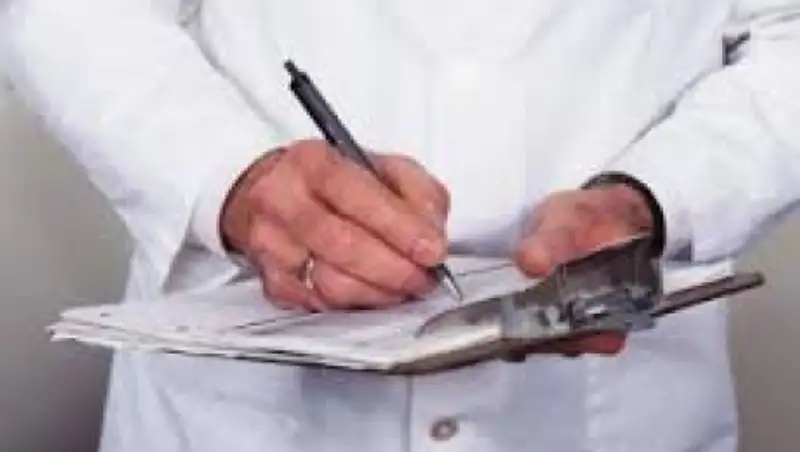 Более 2,5 тысяч проверок в сфере оказания медуслуг проведено в 2014 году