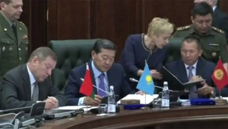 Серик Ахметов принял участие в заседании Совета министров обороны стран ОДКБ