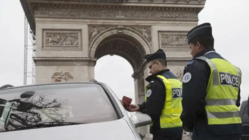 Принца Саудовской Аравии ограбили в Париже на 250 тысяч евро