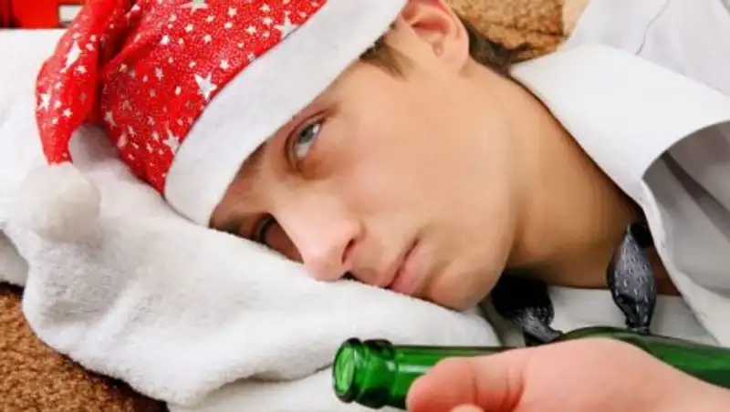 Учёные рассказали, как правильно бороться с похмельем