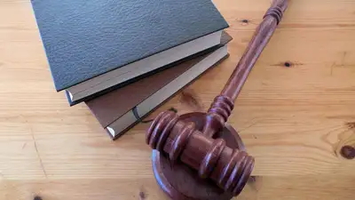 Молоток , фото - Новости Zakon.kz от 17.06.2023 16:01