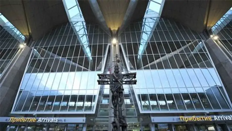 Пассажирский самолет вернулся в Пулково из-за поломки шасси