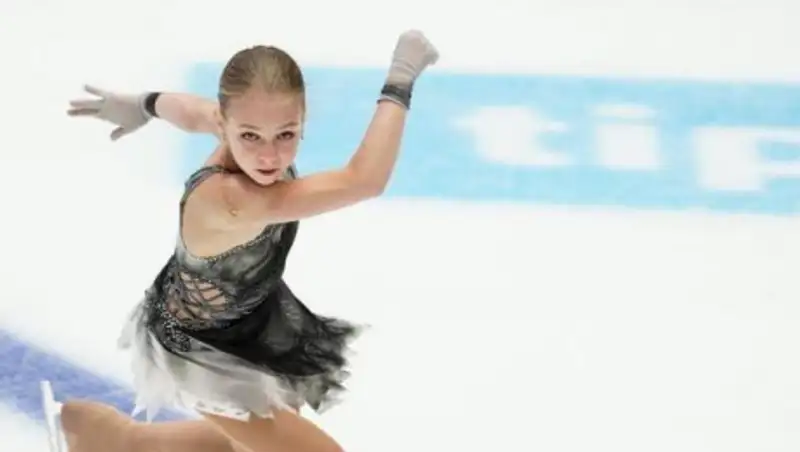 Фигуристка Трусова установила два мировых рекорда в 15 лет