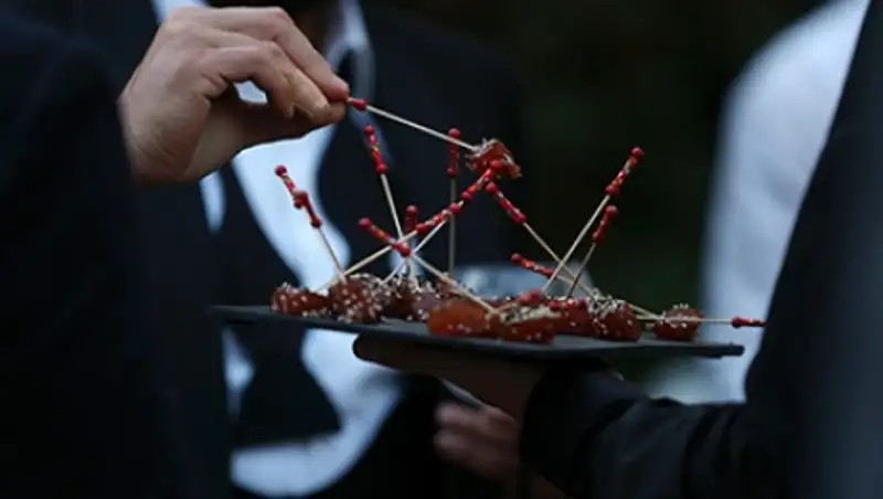 Французский шеф-повар пожаловалась на вкусы приехавших в Канны американцев