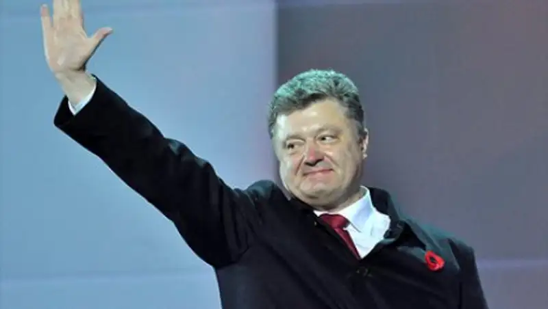 Порошенко утвердил курс Украины на членство в НАТО