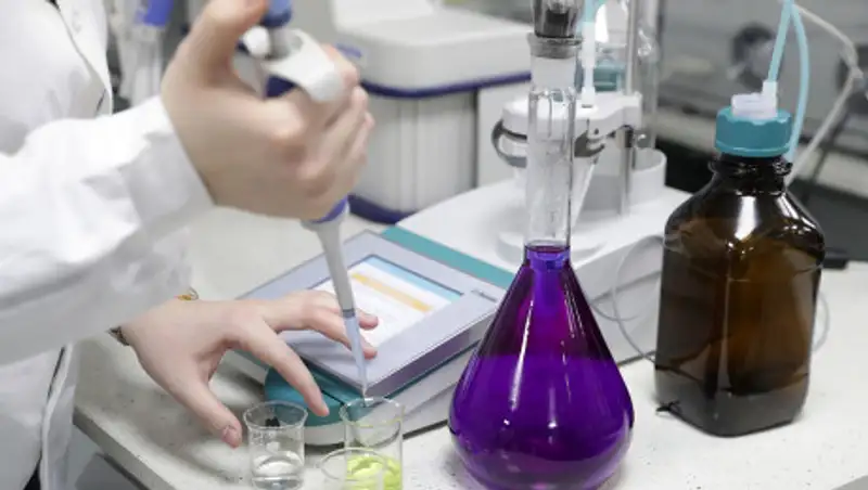 Прибывающих в Казахстан дипломатов и их родственников будут тестировать на COVID-19