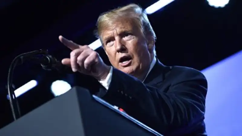 Трамп пригрозил остановить работу правительства