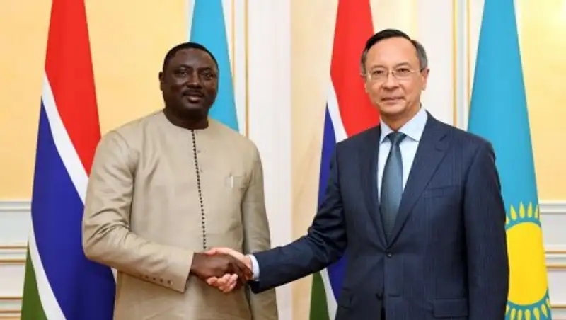 Казахстан заинтересован в установлении рабочих контактов с Гамбией