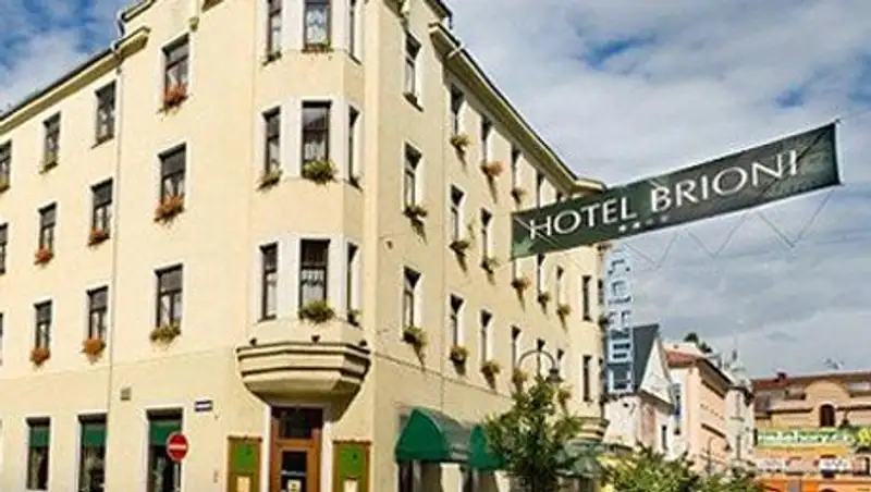 Владелец чешского отеля отказался принимать россиян из-за Крыма