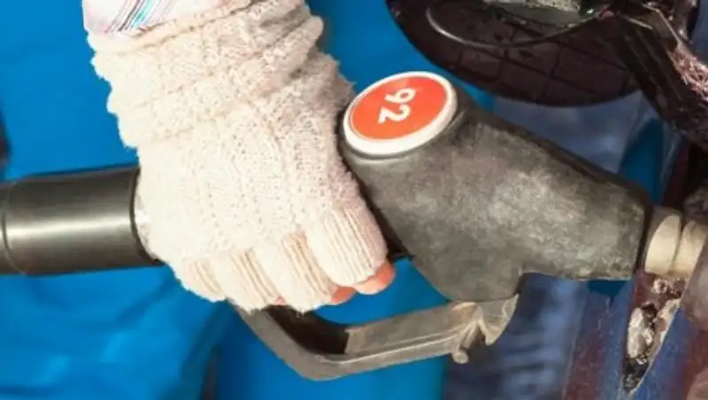 В октябре АИ-92 подорожает до 157 тенге - эксперт