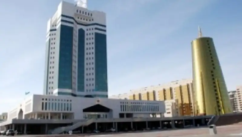 Президент утвердил состав Правительства РК