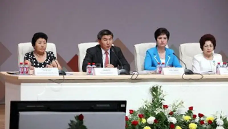 Г. Абдикалыкова: 10 вузов и 10 колледжей будут готовить кадры для индустриализации в РК