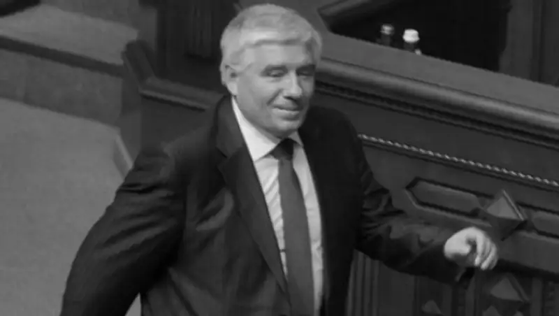 Бывший замглавы фракции Партии регионов Украины выбросился из окна