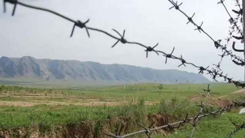 В Жамбылской области пограничники пытались взыскать штраф с несовершеннолетнего