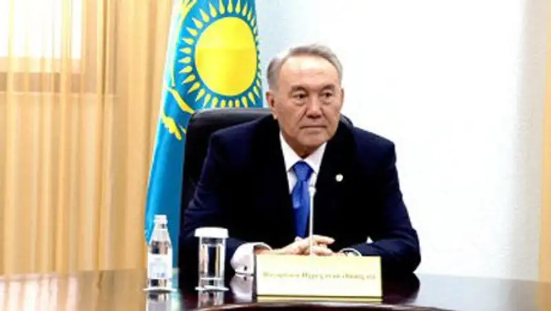 Назарбаев ознакомился с работой по производству семян овощных культур в ЮКО