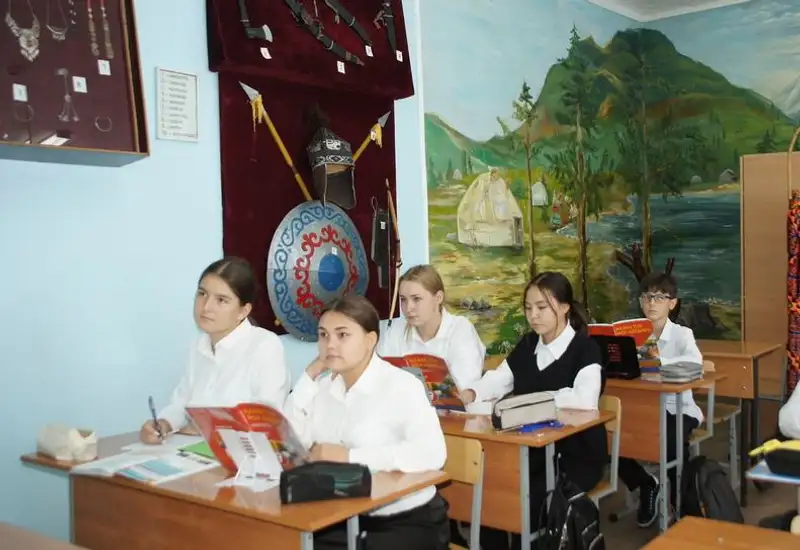 Современные технологии приходят в карагандинские школы, фото - Новости Zakon.kz от 11.09.2023 15:52