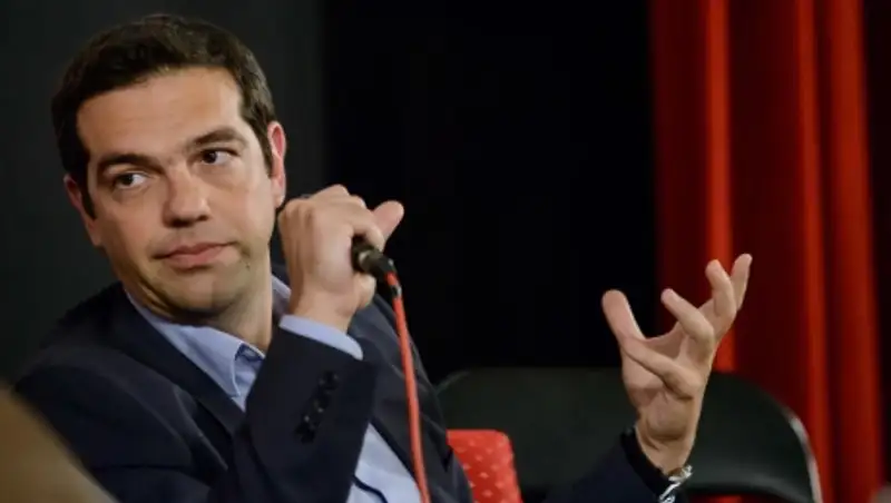 Ципрас: строительство заборов не решит проблему беженцев