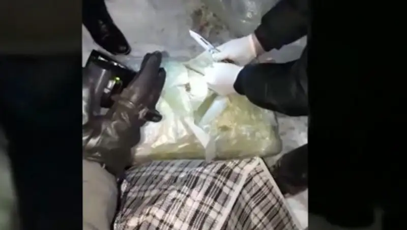 Спецоперацию по захвату наркоперевозчиков провел "Беркут" в Актюбинской области